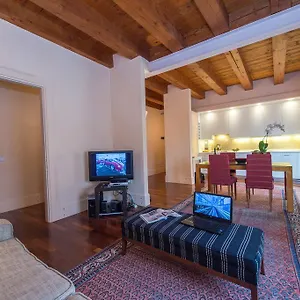 Apartment Residenza Giudecca Molino Stucky, Venedig